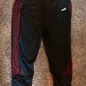 Women’s Avia 3/4 length leggings